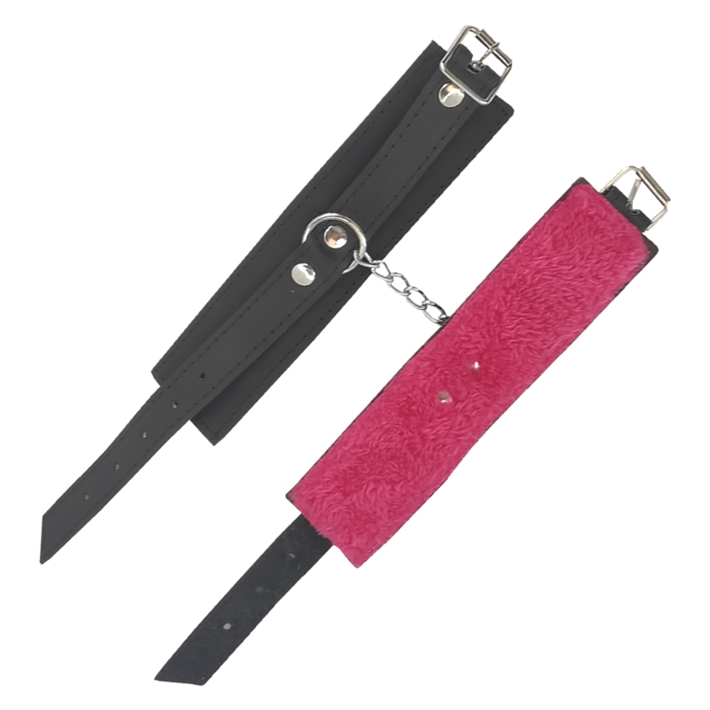 ESPOSAS-DE-CUERO-CHICA---PELUCHE-ROSA